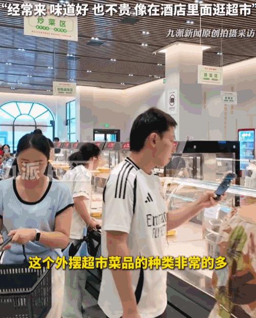 建议全国推广！湖北武汉，一家大酒店的饭店里，每天人山人海，日客流量轻松破千，但进