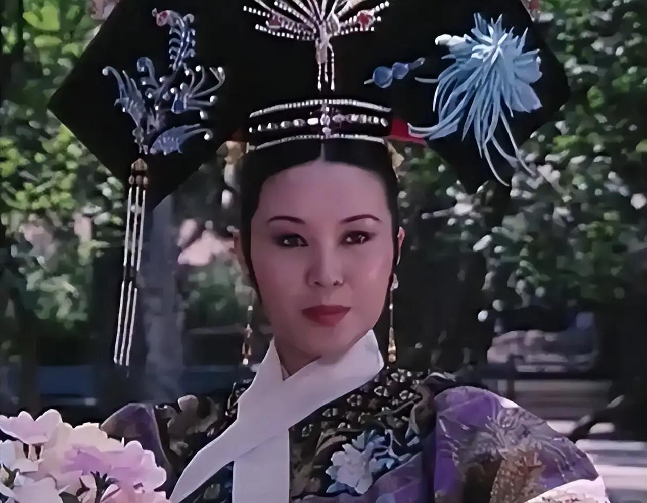 很多人只知慈禧，却忘了慈安。一说起清朝晚期的太后，大家脑子里冒出来的都是慈禧