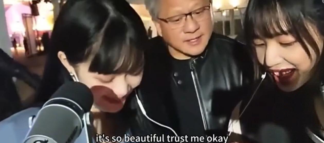 一个皮夹克老头，突然闯进两个女孩的直播，张口就问：听过Gaga的《BadRom