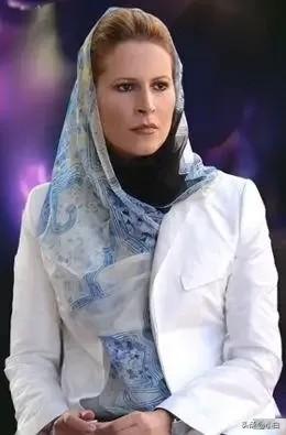 与狼谈判救不了羊群！卡扎菲之女紧急发声，提醒伊朗不要上当。当地时间3月11日，