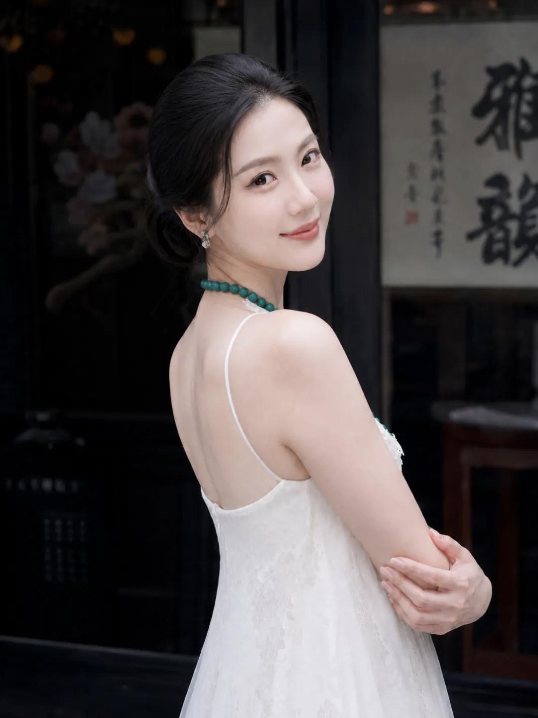 随拍[比心][吐舌头眯眼睛笑]分享你的随手拍分享您的美丽街拍照实拍随手拍