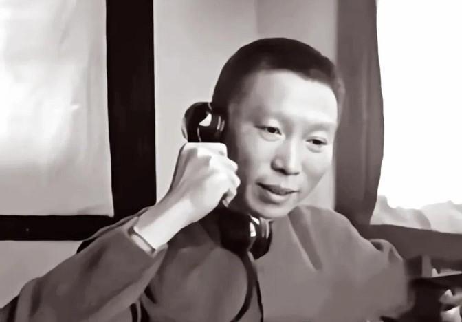 薛岳当时真有点挂不住脸了！刚刚代理战区司令长官没多久，华中重镇南昌城就丢了，重庆