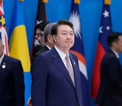 韩国政坛真正值得盯住的，不是下一位卸任总统还会不会走进审讯室，而是谁以后有资格把