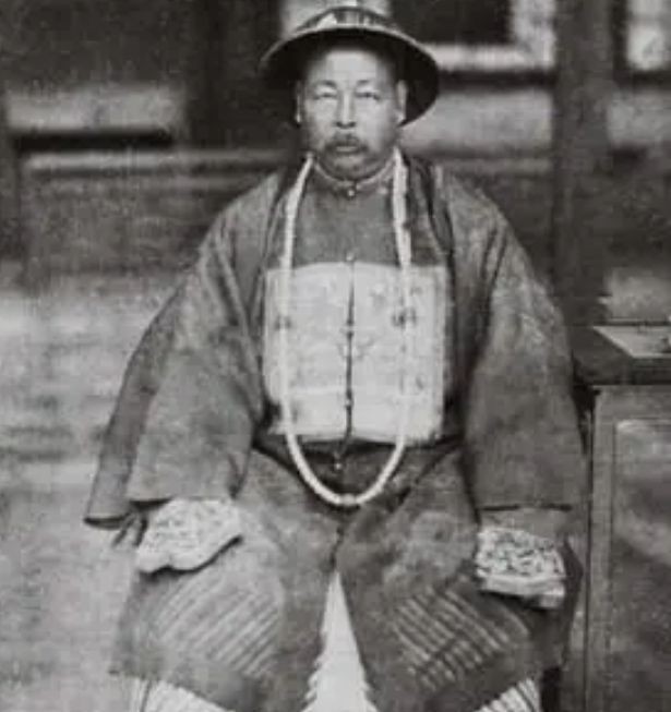 1881年，左宗棠收复新疆后，为什么特意绕道山西祁县乔家堡，只为见乔致庸一面？这