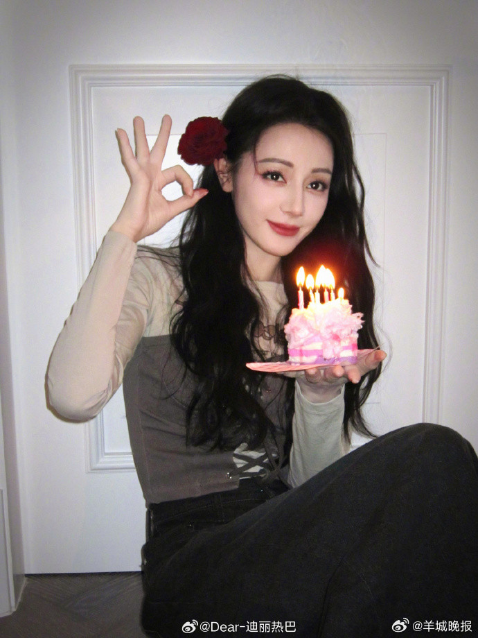 【谁是你心中最美女演员？】​……这些女星以独特的美貌与才华征服世界，从古典到现代