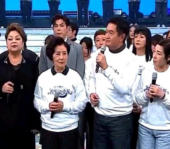 TVB这次是真敢玩！好好的一年一度台庆，说改就改，两天时间把“大寿”变成了赈灾