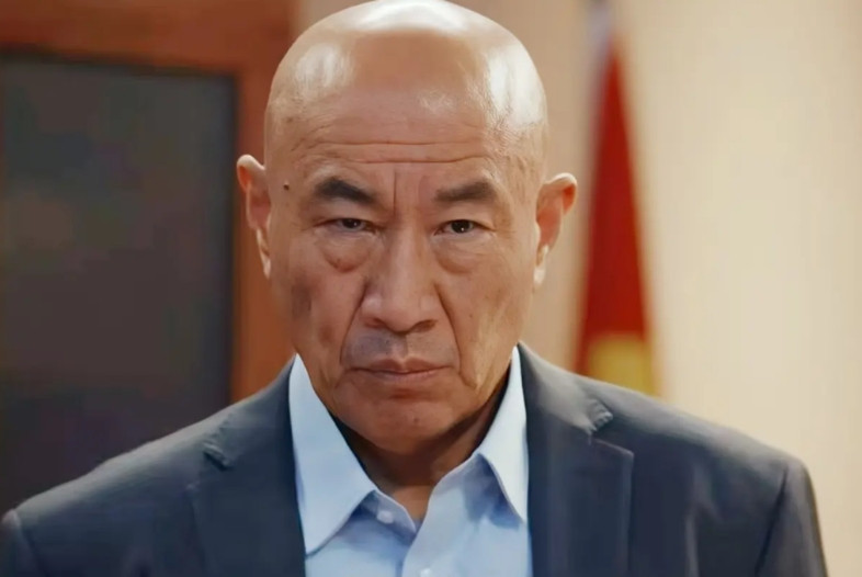 《绝密较量》：一个细节可以看出燕平市的原型应该就是北京！江城任务失败后，张柏