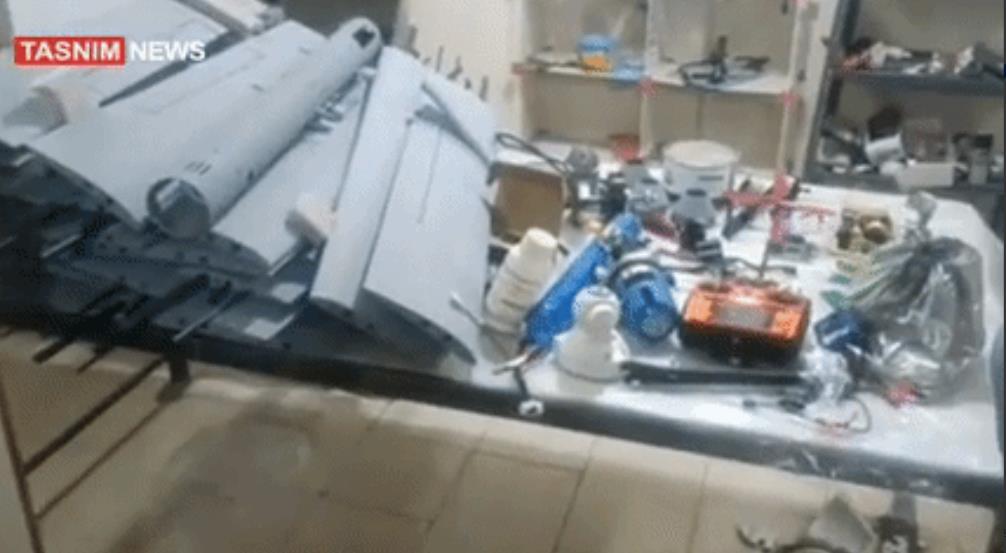 伊朗情报部门再立功。他们在逮捕审问了一名运送八架无人机的司机后，他交待了知道的情
