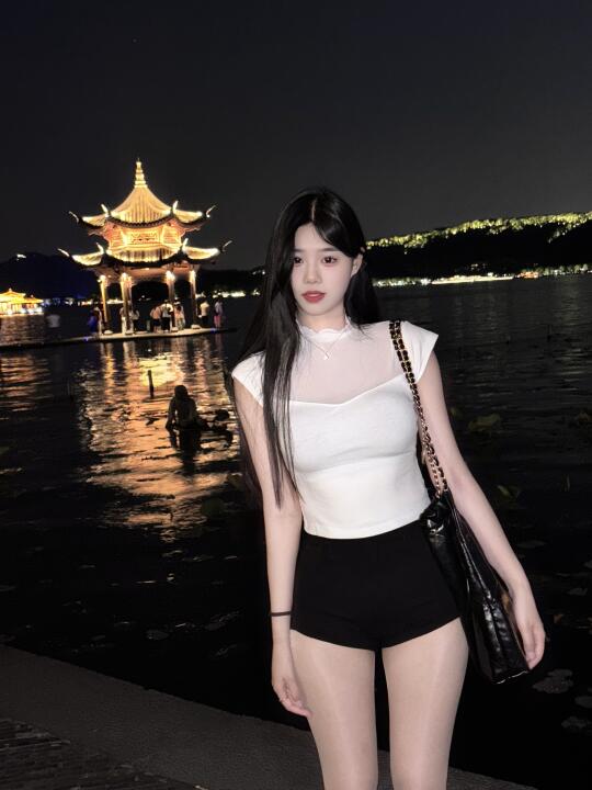普通人在西湖拍出了人生照片📸