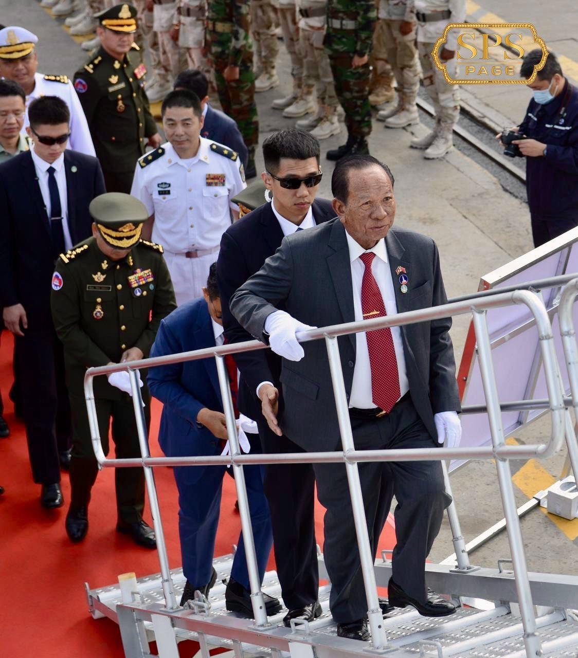 柬埔寨高官视察自己的新战舰！副首相兼国防部长茶班访华，视察了正在为柬埔寨建造的
