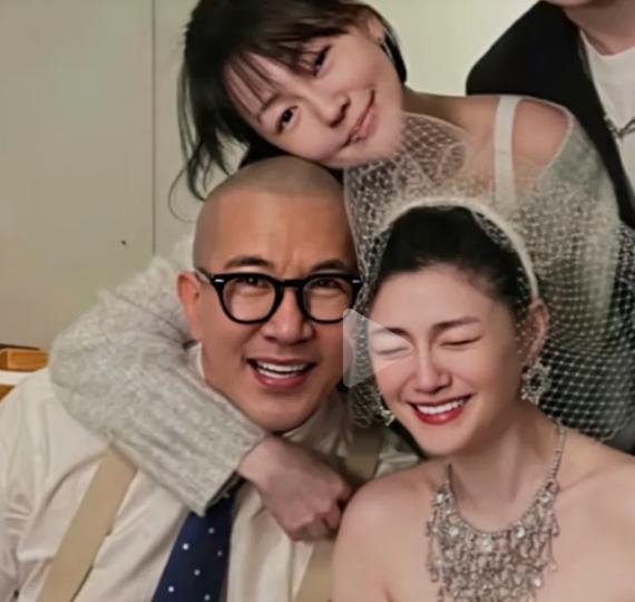 大s刚嫁给光头的时候，整个人的状态非常的好，而且眼里也有光，是才三年的时间，