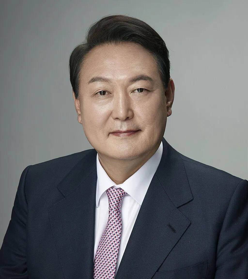 韩国总统候选人李在明这是一点后路也不给自己留啊，李在明称，将对前总统尹锡悦展开特