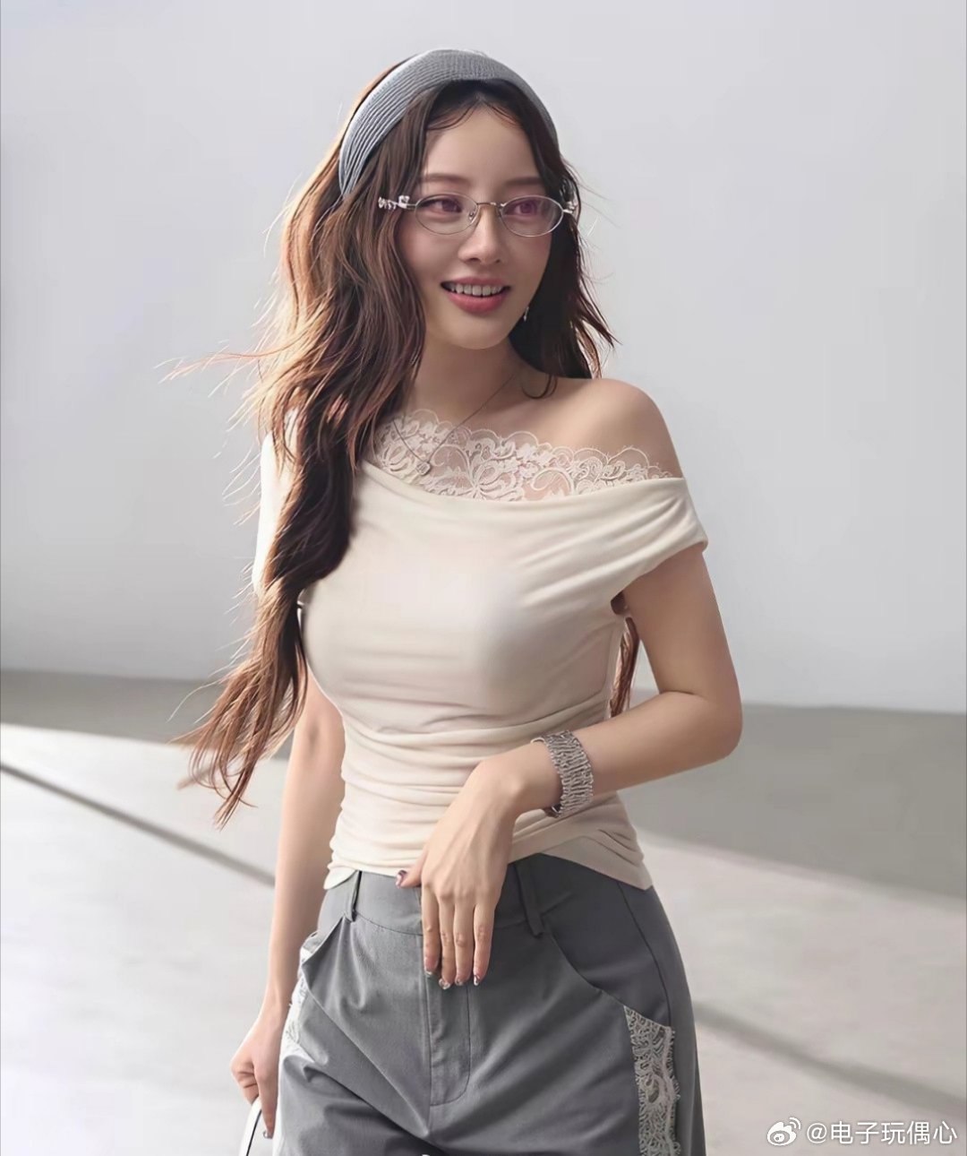 贾乃亮选择和她分开，有没有后悔过呢？