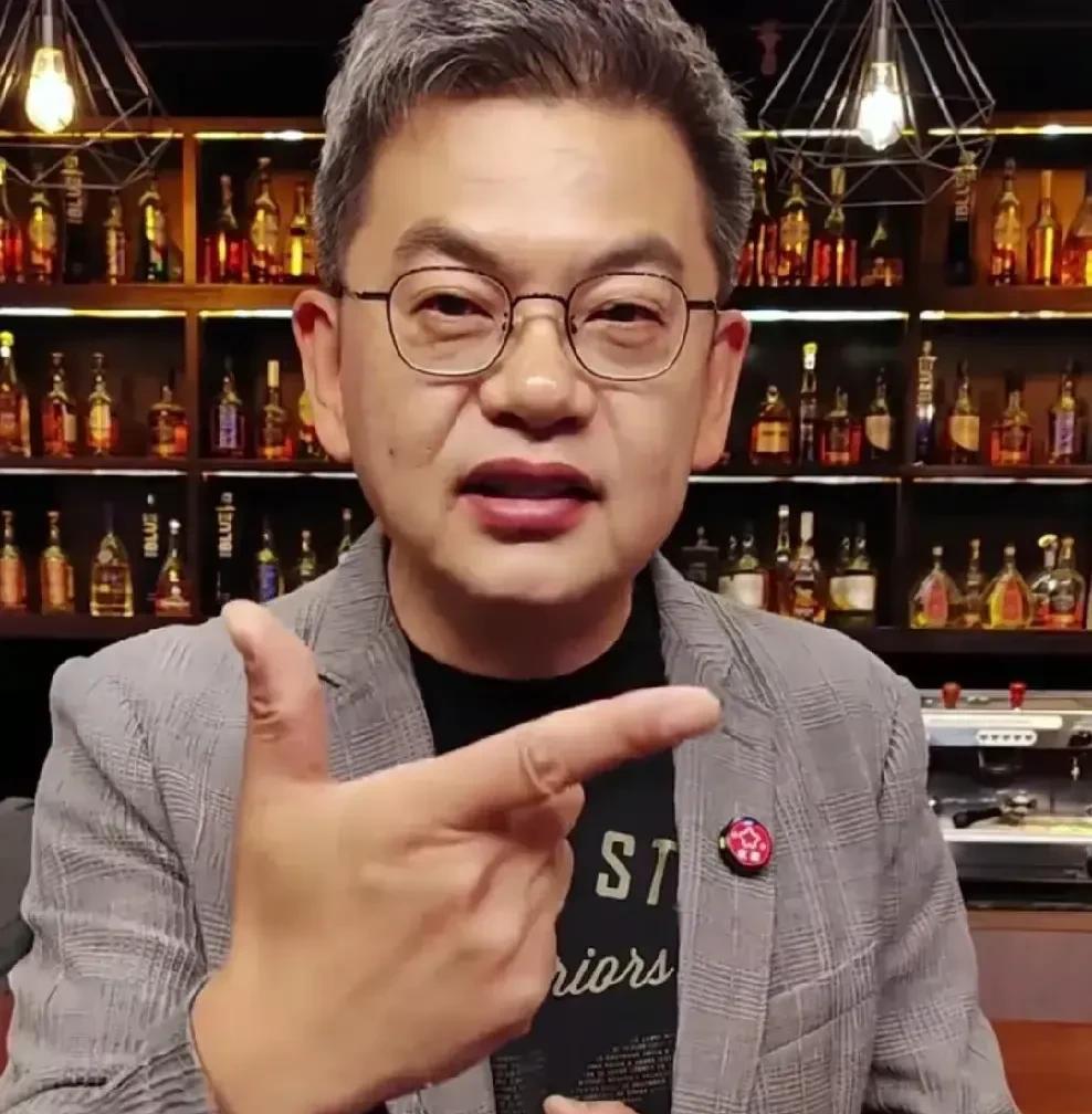 怎么说来的，勇士赢了，肖华乐了吧，流量和收视率，有保证了！但勇士还真是靠实力拿下