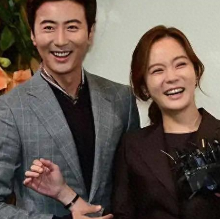 高梓淇赴韩看子，与前妻蔡琳和解，跨国婚姻再添变数