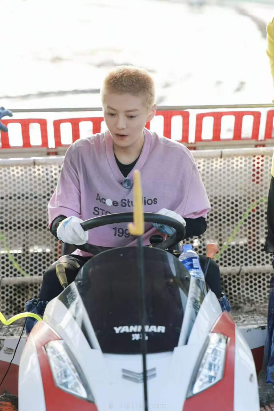 邓超等等遗传了你的优点就好邓超这么说不怕等等吃醋吗邓超鹿晗没有遗传我的优点邓