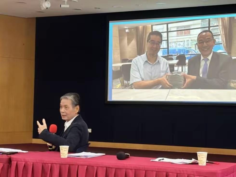 有一说一，金在记者会上展示的证据并不足以证明萧旭岑违反财务纪律问题，但却证明了马