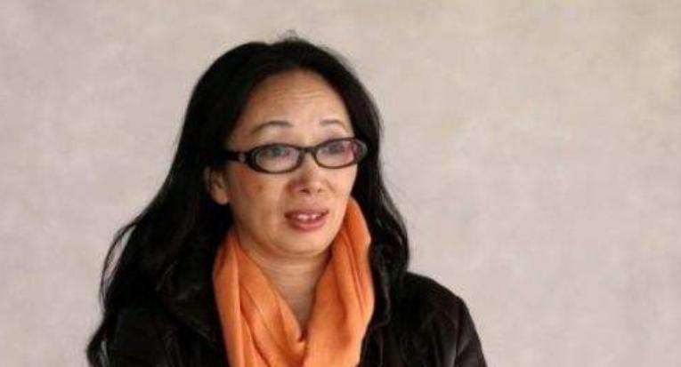 身价高达95亿的华裔女富豪，因消费观与英国丈夫产生分歧最终被抛弃，丈夫坦言她不懂