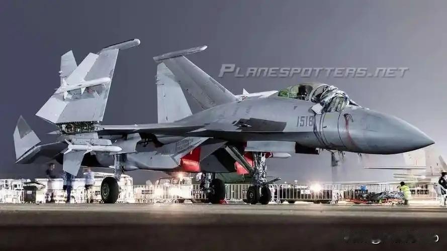 歼-15雷达锁定F-15J31分钟！美军沉默背后，西太格局已变2025年1