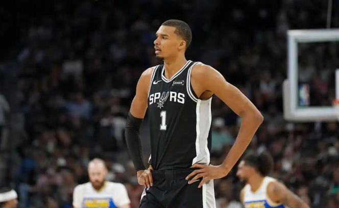 马刺季后赛二轮遭遇魔术的处境怎么解？如果二轮，不能形成碾压局面场场打到绝杀时刻