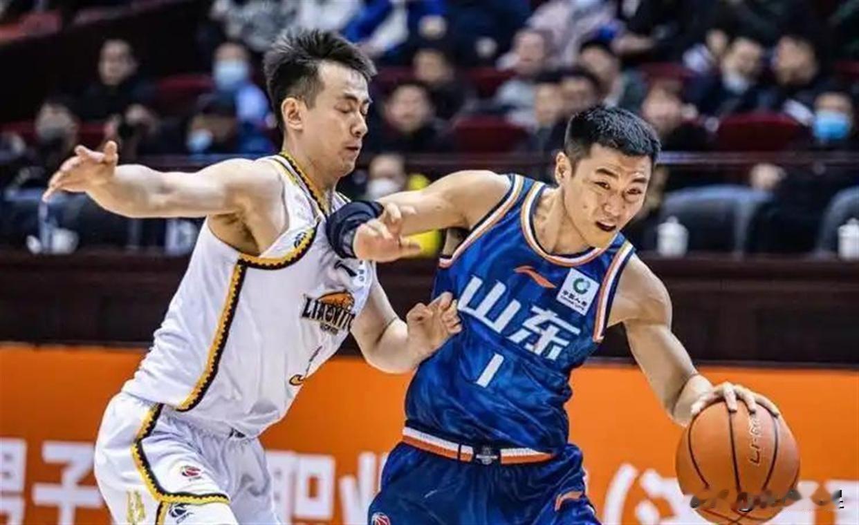 今晚CBA三场比赛出现低排位球队赢球，含义各有不同！1.辽宁客场80-75战胜