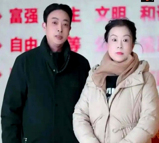 许敏最强的后援团，已经抵达河南郑州！近几日许敏夫妇的一举一动，一直是网友关注