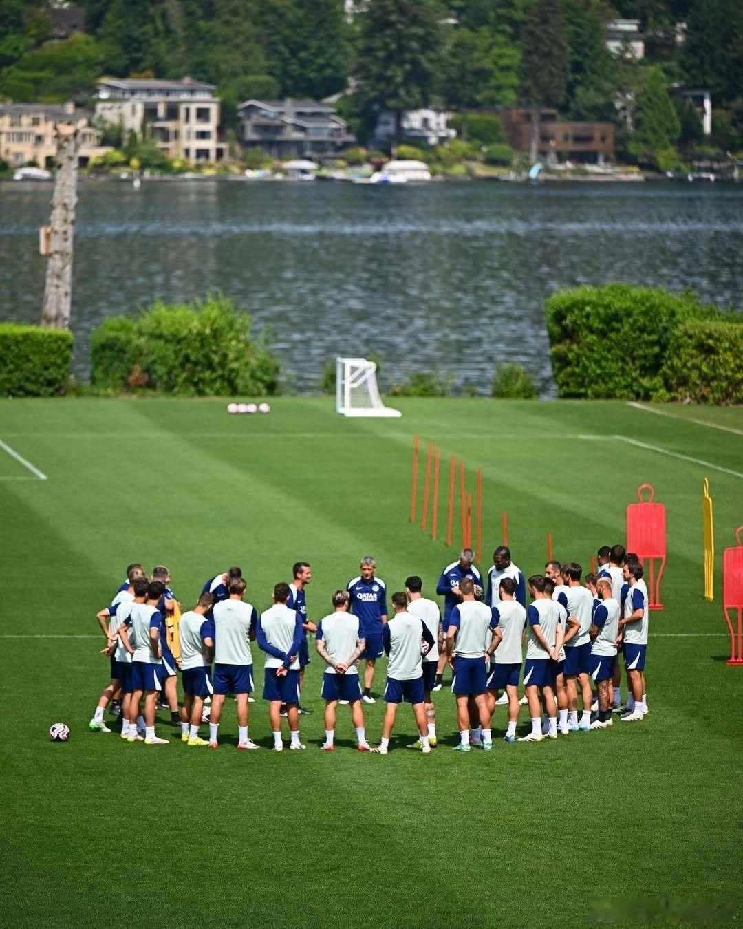 国际米兰继续备战世俱杯对河床的比赛国际米兰世俱杯2025世俱杯​​​