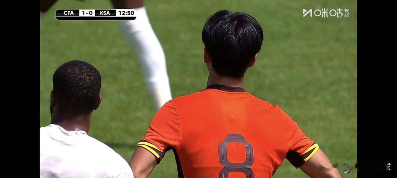 2030年世界杯，中国国家队晋级决赛圈有戏。土伦杯小组赛，以小打大的中国U19国