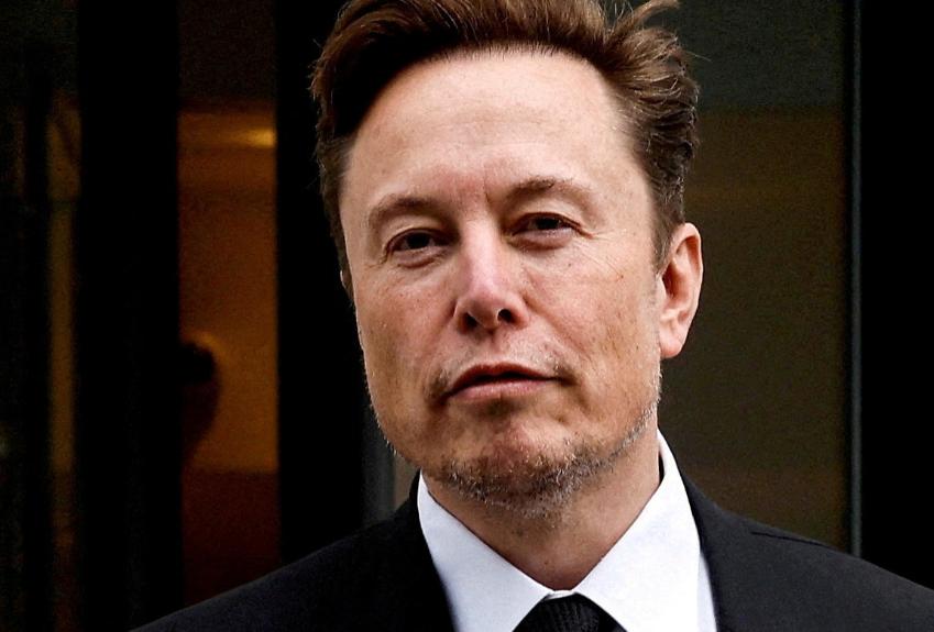 马斯克神预言！全球抢疯的不是芯片，是中国20万一台的“电疙瘩”。