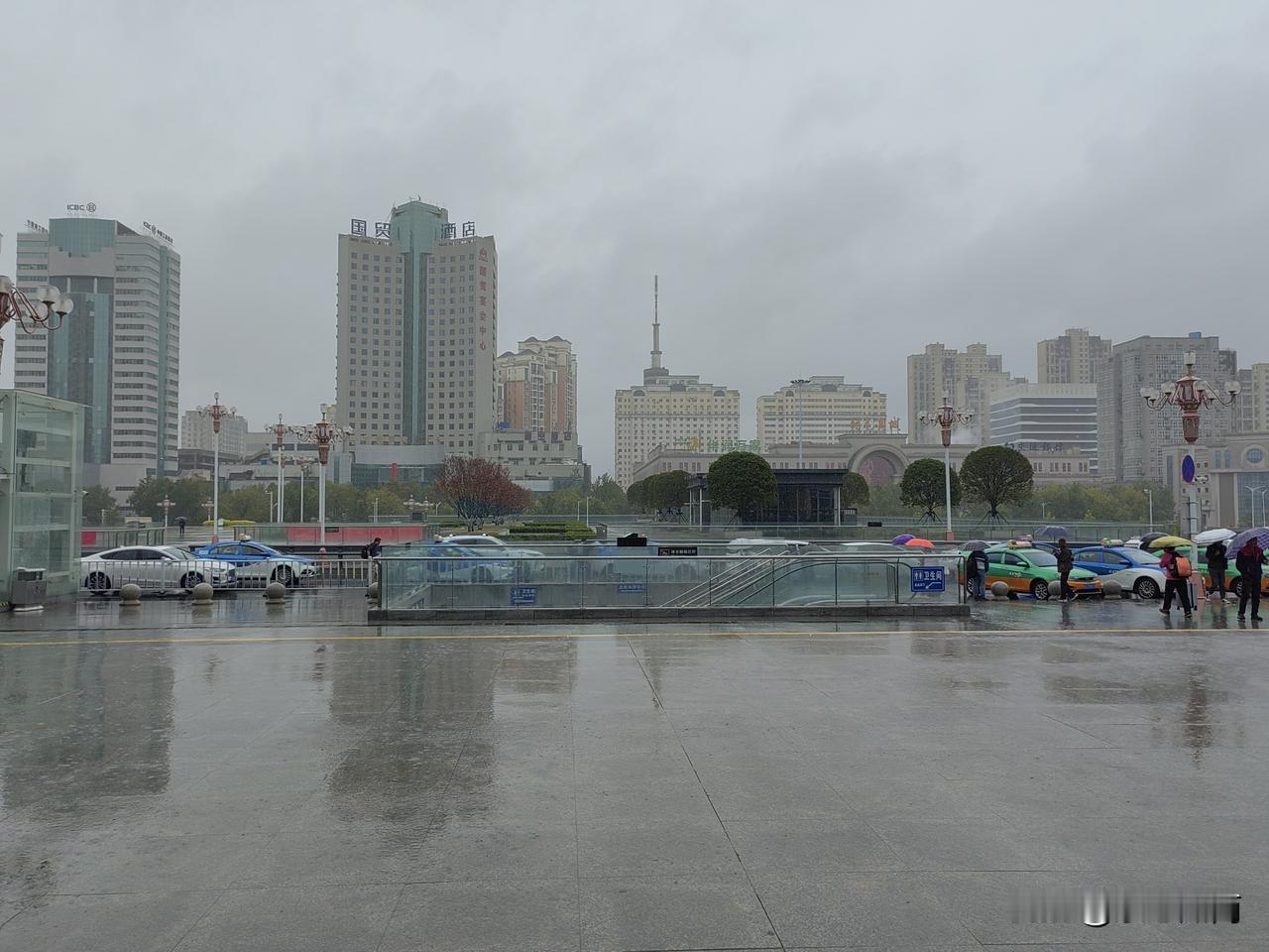 西北之旅：（1）初到宝鸡，遭遇小偷，派出所门口丢包我的秋季之旅又