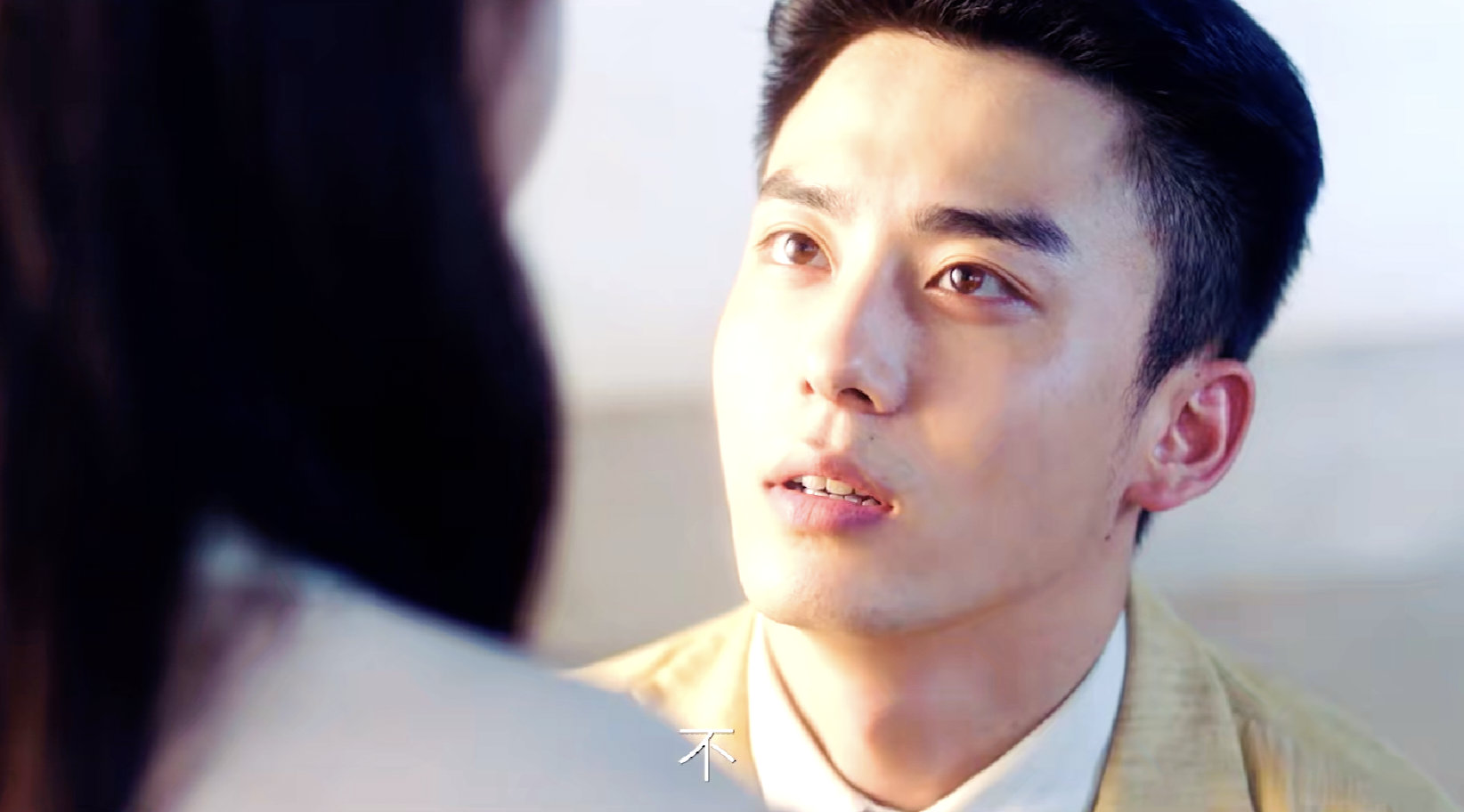 赵华为小狗读信有港回信很久没看见过这种纯粹的萌图了根本不经过大脑的思考毫无