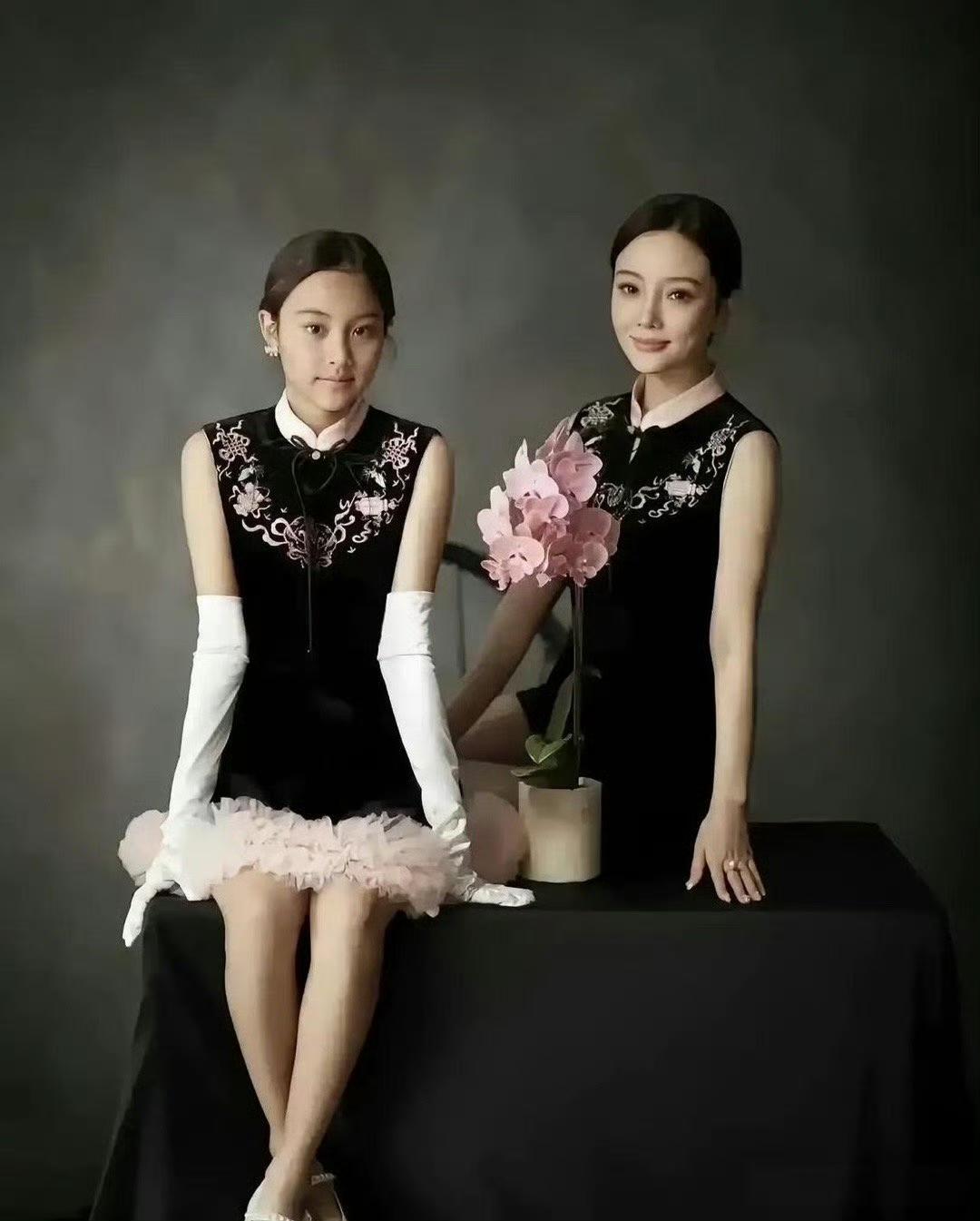 星二代颜值集体“拉胯”？甜馨与李小璐的差距，戳破星二代颜值滤镜网友总吐槽“星