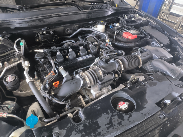 燃油经济性与动力兼顾雅阁在同级车轿车中，拥有不错的燃油经济性，1.5T地球梦发