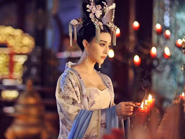 今日话题：武则天如果传位给武家会怎样？？？网友甲：武则天不是没想过，曾多次试