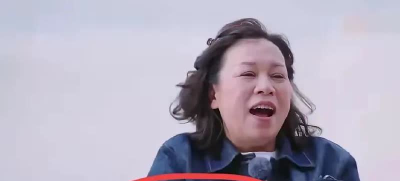 所以说梁爱群也觉得自己年纪轻轻的，就让女儿程潇赚钱养家不对的。本来以为梁爱群对女