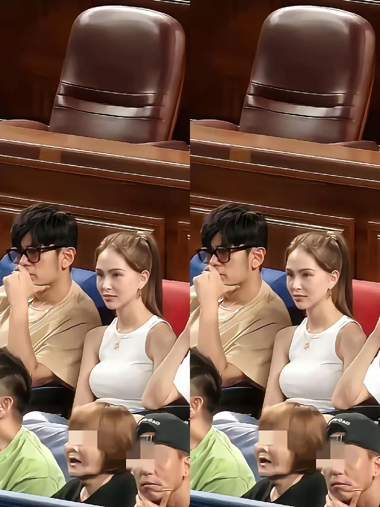 刷到昆凌近照吓一跳——不是不好看，是那股子疲态藏不住。眼尾的细纹比以前深了，笑起