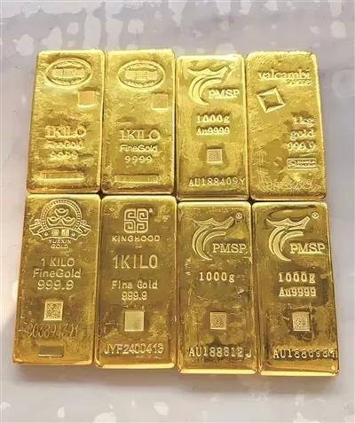 金价，突然大反转！老铺黄金股价年内狂飙321.5%，一场“千元时代”的魔幻现实主