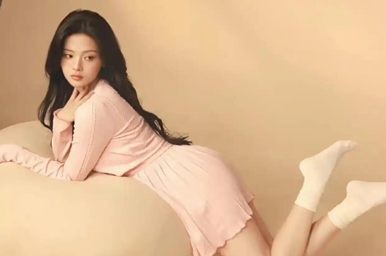少女杨超越化身水手纯欲系美图美不胜收