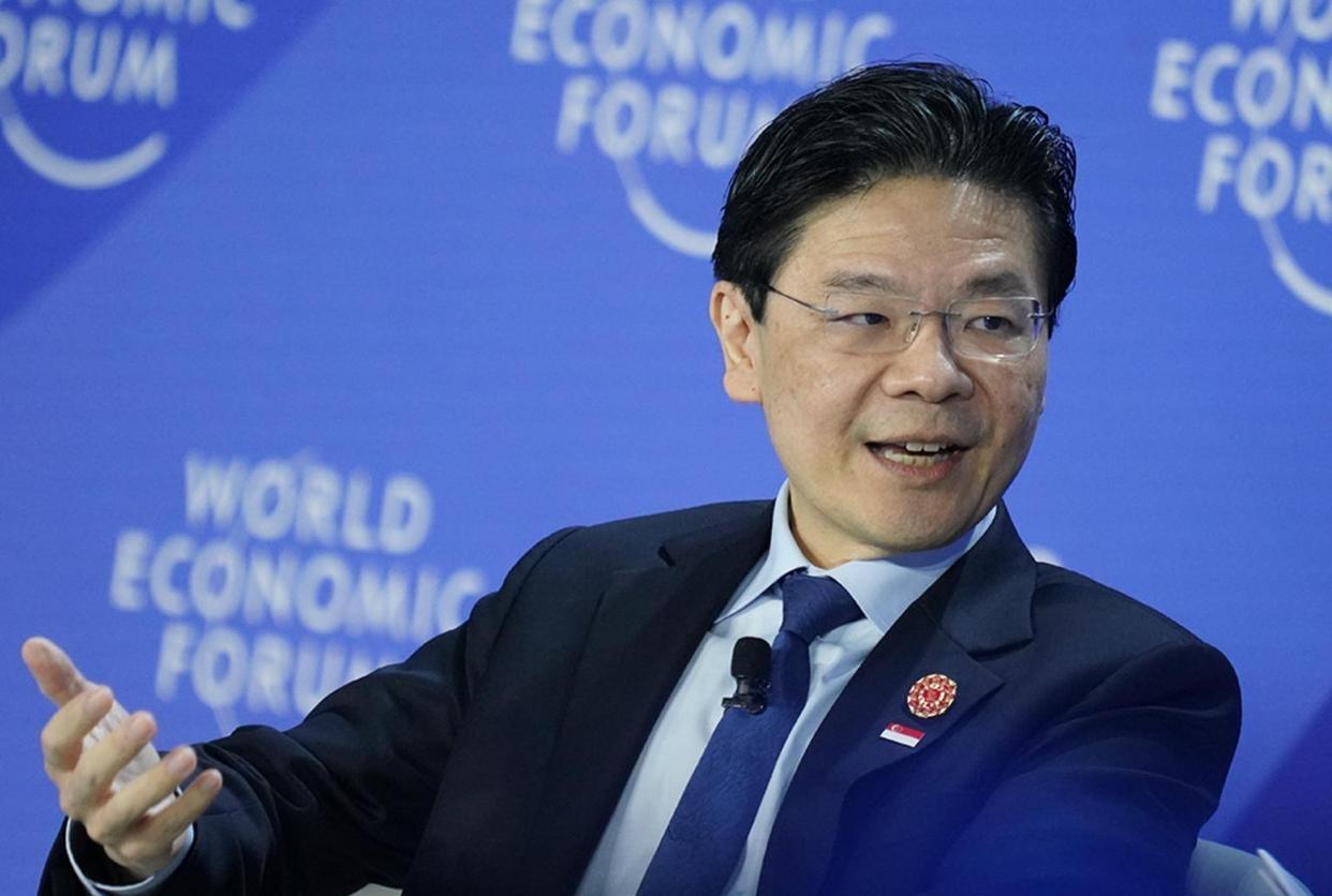 中日交恶，新加坡总理表态惊人，竟呼吁中国先放下心结，原谅日本这话听着就让人