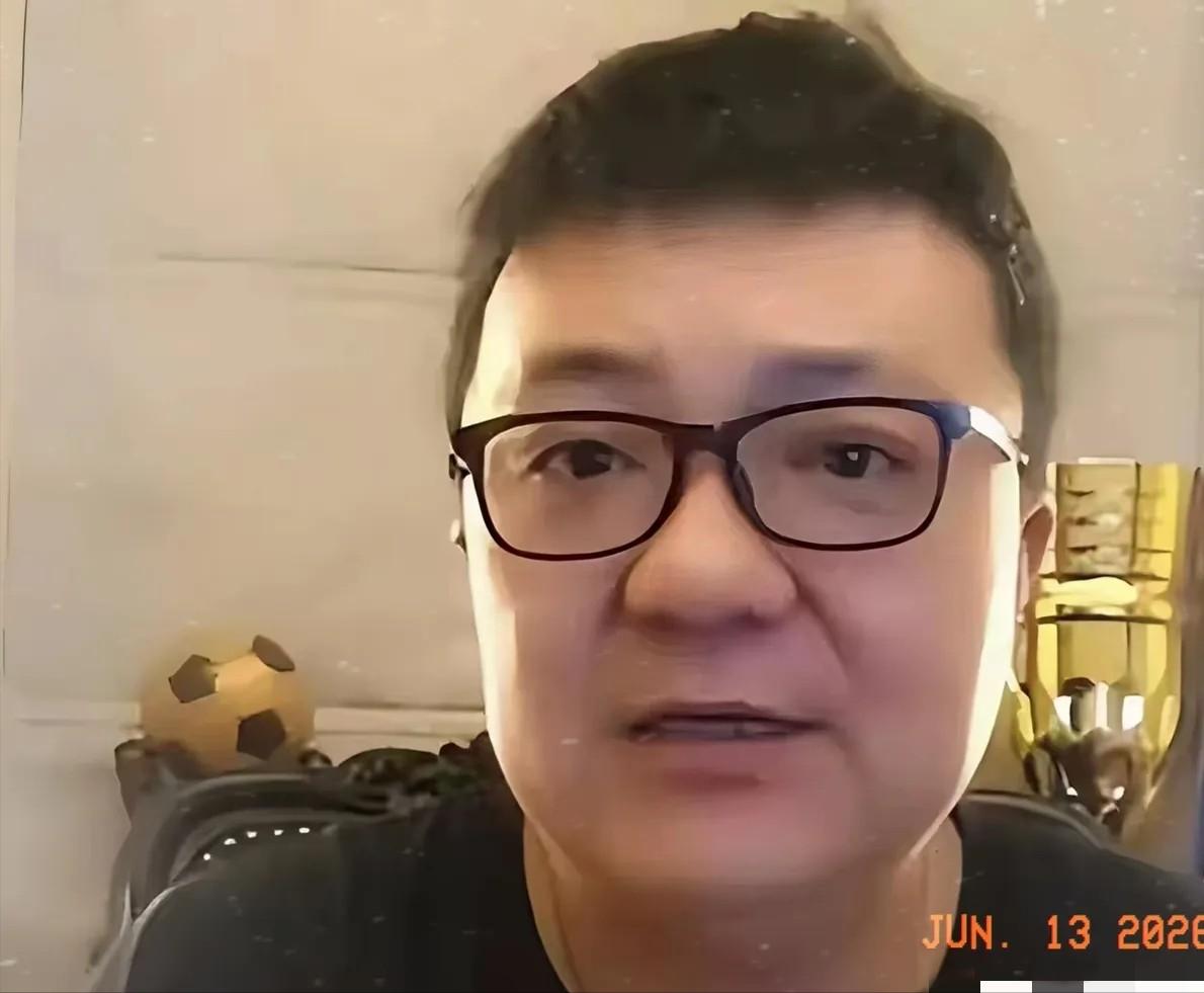 6月10日晚，董路在直播中撕破脸：“中国足协没害我，真正打压我的是北京足协，视我