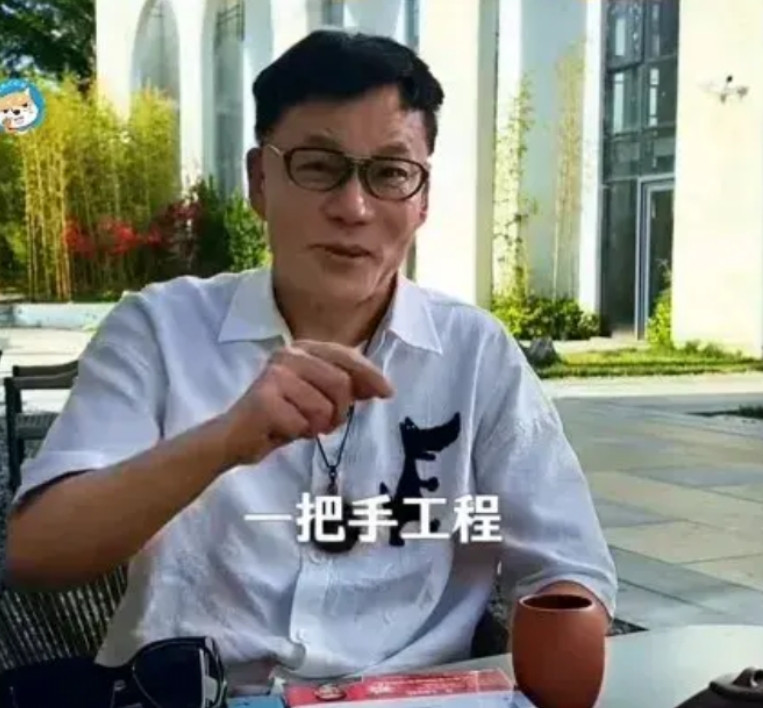 李国庆，终把当当网领导权给了前妻俞渝，达成离婚财产和解，表面看是为了自由身、干不