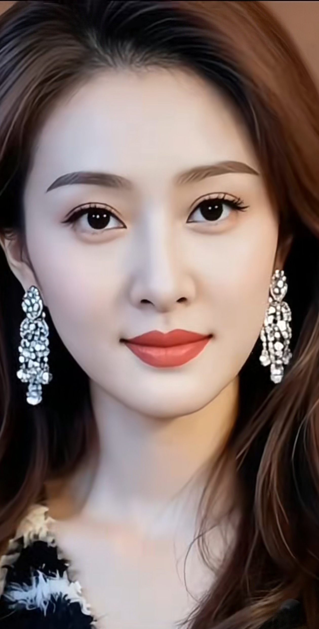 中医舌诊；1、心脏不好——看舌尖；2、肝脏不好——看舌边；3、脾脏不好——看舌中