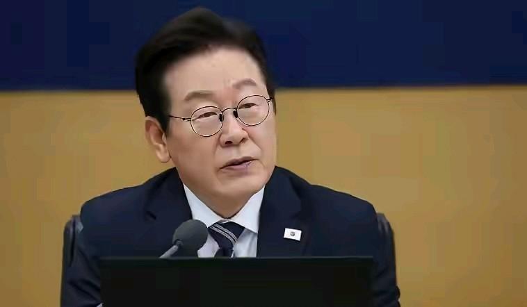 炸锅了！大消息震撼来袭！12月2日，韩国总统李在明直接表态，要彻底终结南北敌对