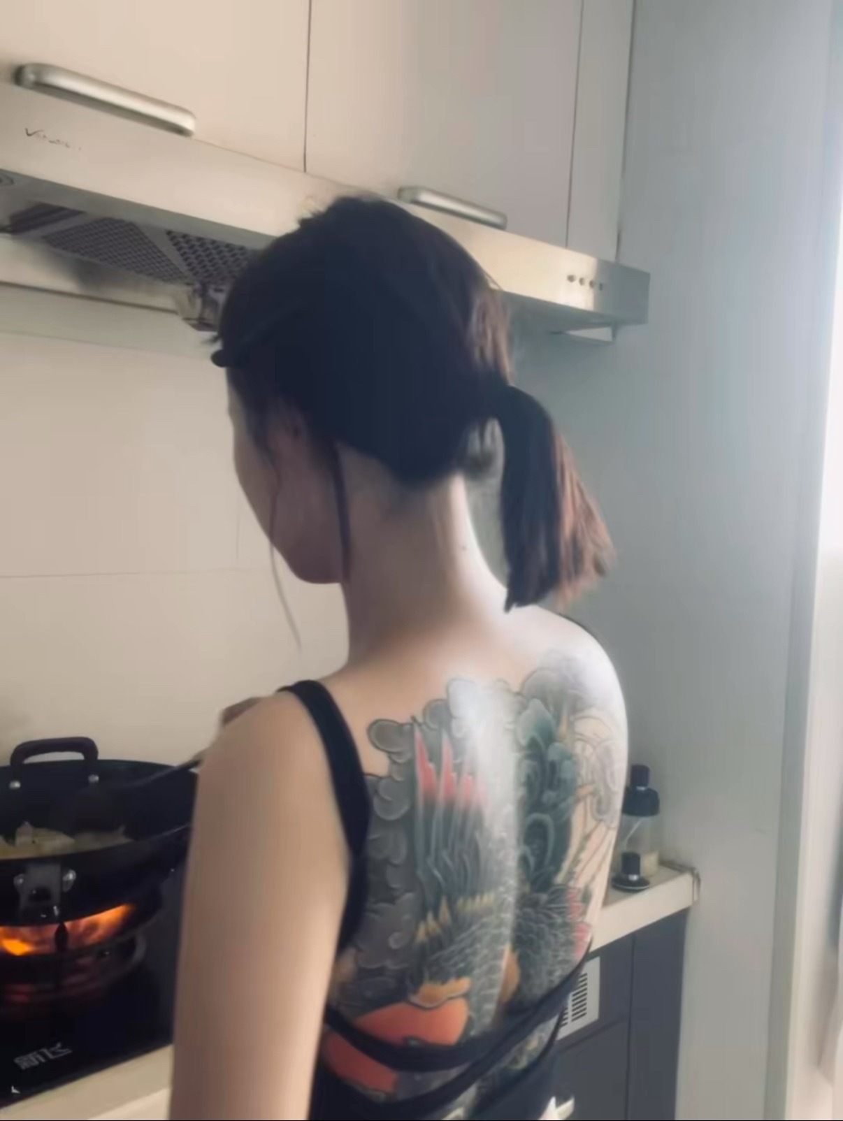 上得厅堂下得厨房