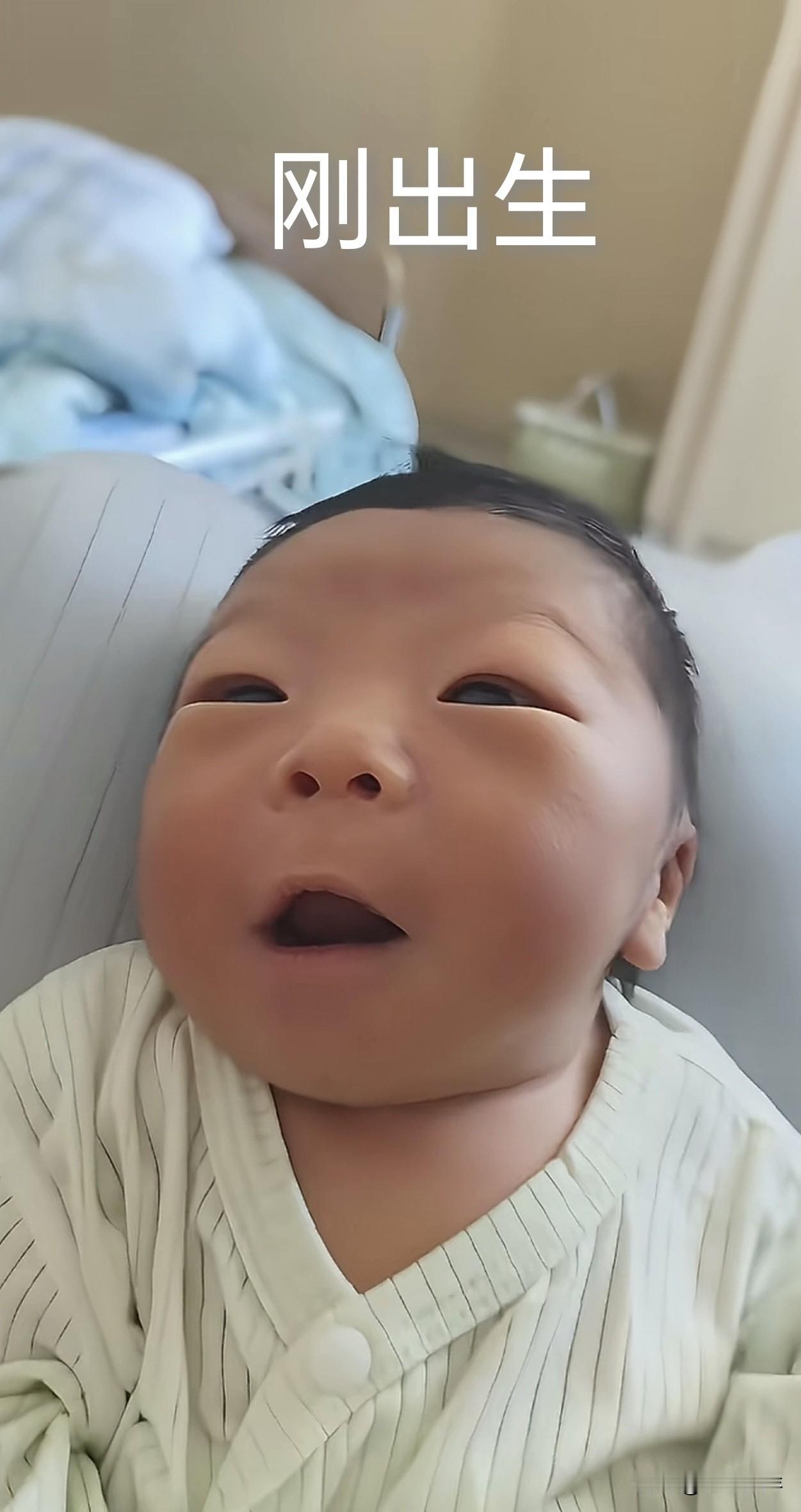 人生三部曲，一直在成长，变化不太大……[呲牙笑][呲牙笑][呲牙笑]