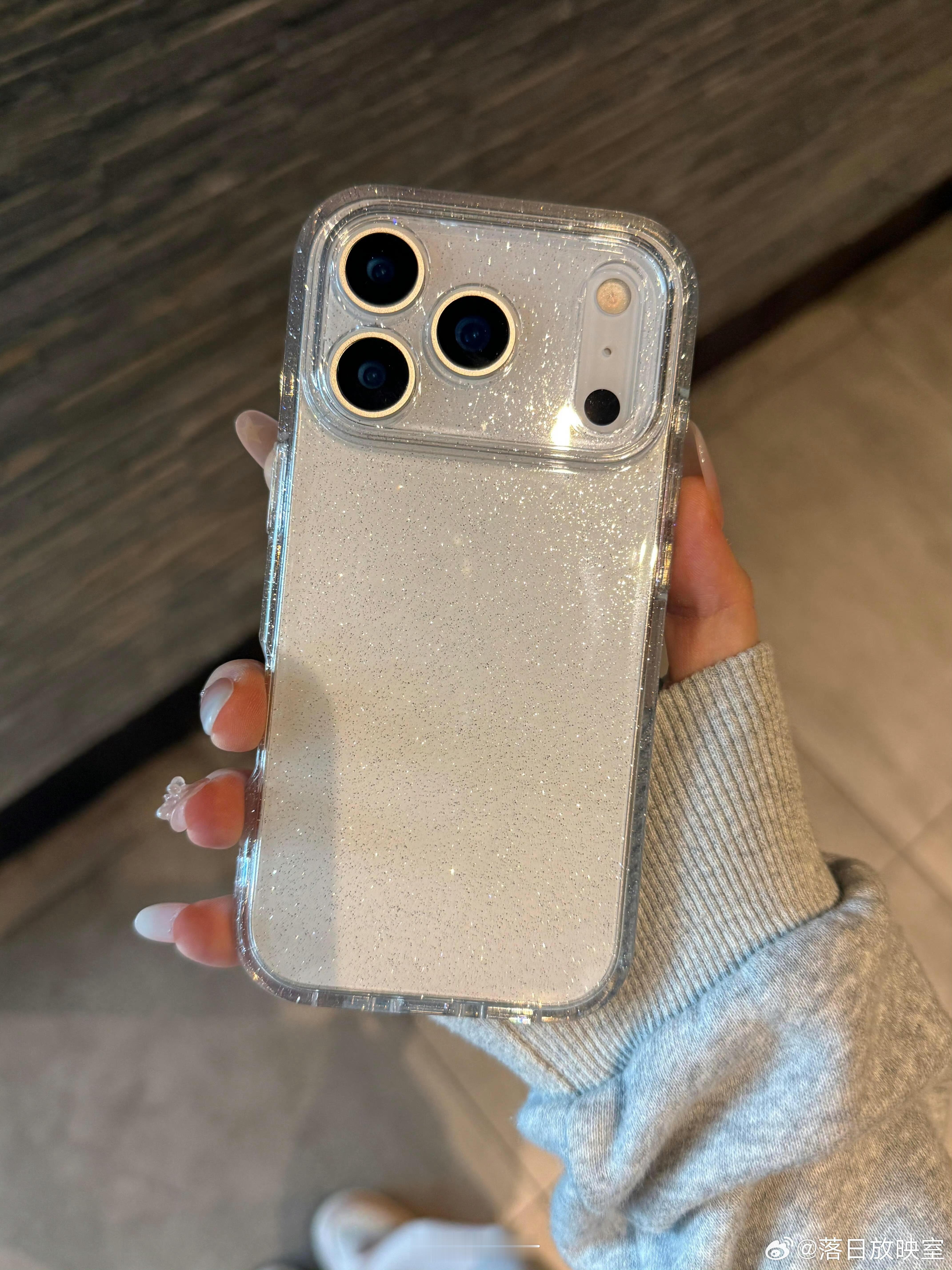iPhone17Pro还好不丑吧，习惯就好iPhone17Pro丑​​​