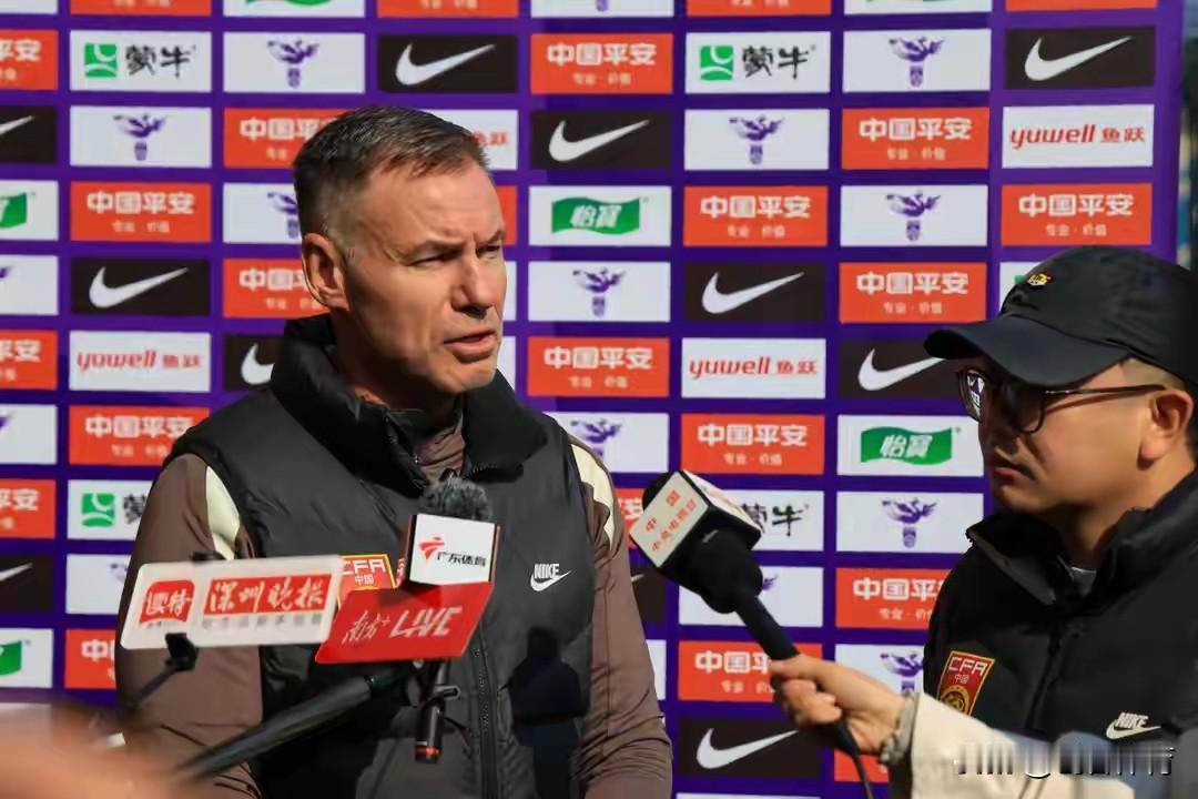 随着中国女足1：1战平乌兹别克斯坦，接下来不得不做出的三个改变！1、主教练米利