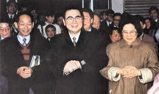 1994年12月16日，时任国务院总理李鹏同志偕夫人一行，在湖南省委省政府主要领