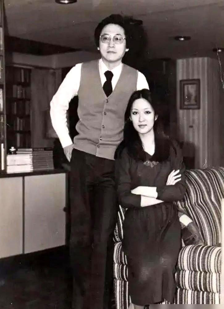 胡因梦和李敖，这对“最美脸庞与最聪明脑袋”的结合，却只维持了115天。李敖婚