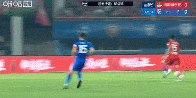 谁能想到，看场国内的比赛能把人看出一肚子无名火，河南队对阵上海申花，就在上半场第